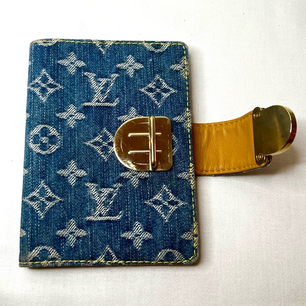 Louis Vuitton Blue Denim Monogram Small Ring Agenda - Picture 3 of 11